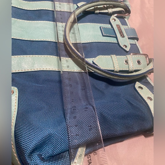 Vintage authentic Isabella Fiore genuine leather/nylon large teal Handbag - Picture 3 of 7